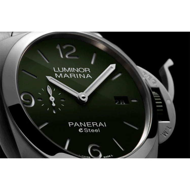 パネライ｜ルミノール マリーナ eSteel™ Verde Smeraldo - PAM01356